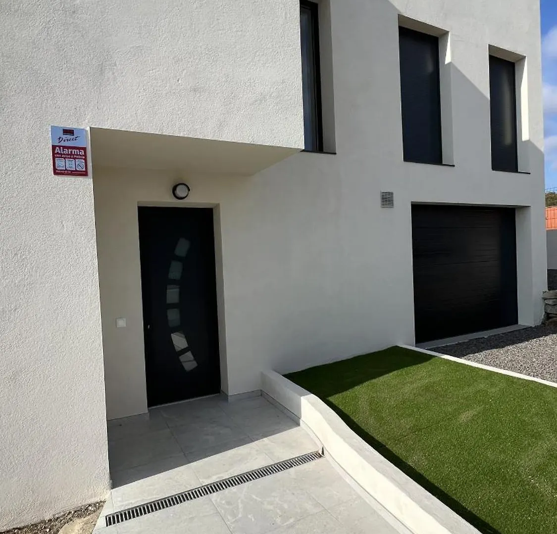 Casa Moderna Roses Con Piscina Y Jardin Mas Bosca, Roses Villa Palau Saverdera